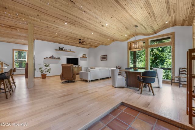 831 Futch Creek Road, Wilmington, NC 28411