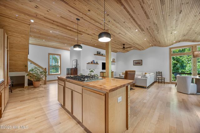 831 Futch Creek Road, Wilmington, NC 28411