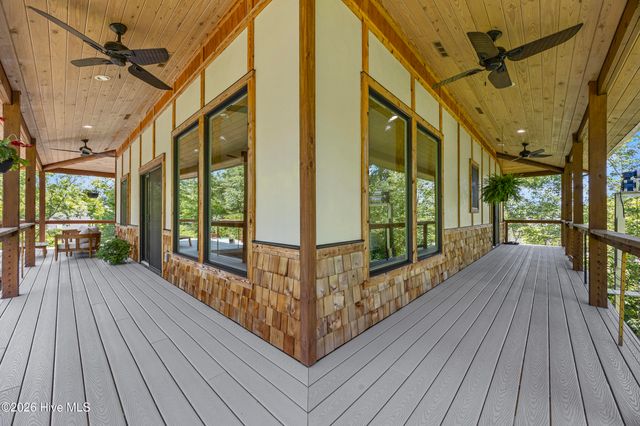 831 Futch Creek Road, Wilmington, NC 28411