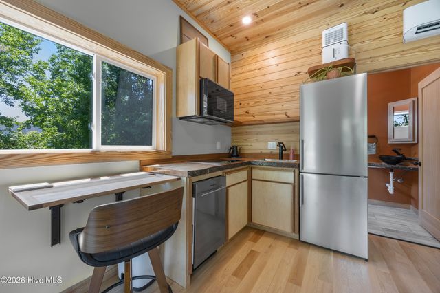 831 Futch Creek Road, Wilmington, NC 28411