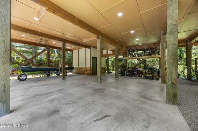 831 Futch Creek Road, Wilmington, NC 28411