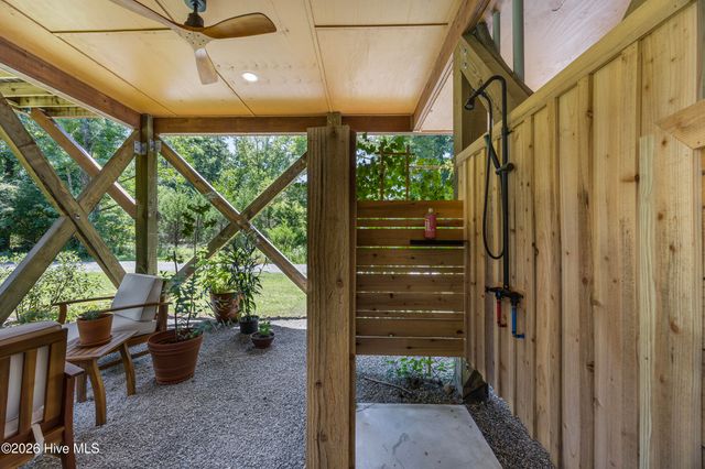 831 Futch Creek Road, Wilmington, NC 28411