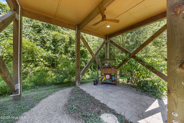 831 Futch Creek Road, Wilmington, NC 28411