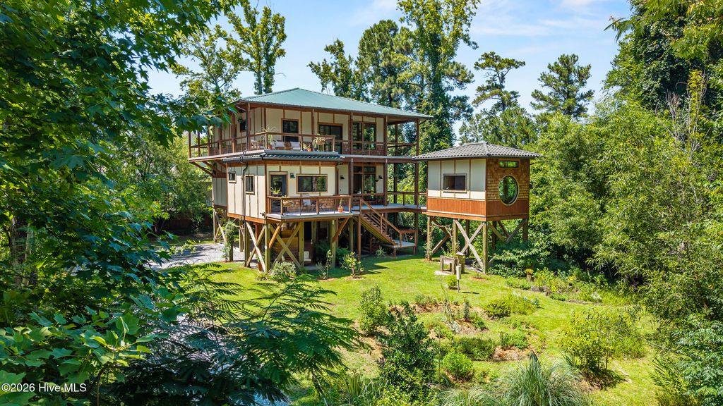 831 Futch Creek Road, Wilmington, NC 28411