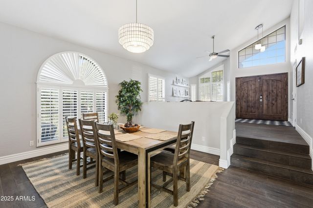 5613 E ANGELA Drive, Scottsdale, AZ 85254