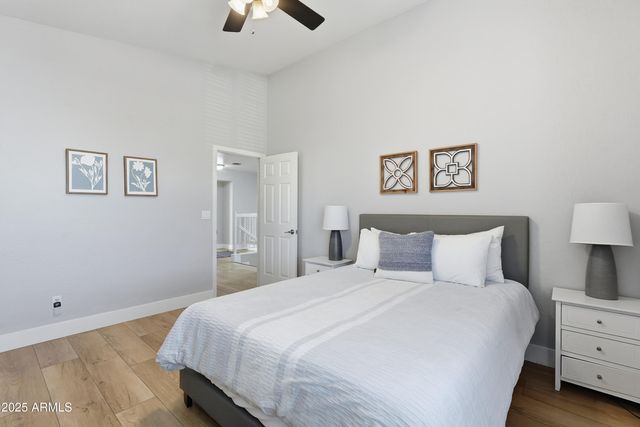 5613 E ANGELA Drive, Scottsdale, AZ 85254