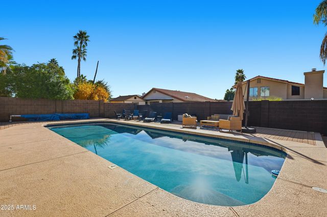 5613 E ANGELA Drive, Scottsdale, AZ 85254