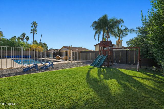 5613 E ANGELA Drive, Scottsdale, AZ 85254