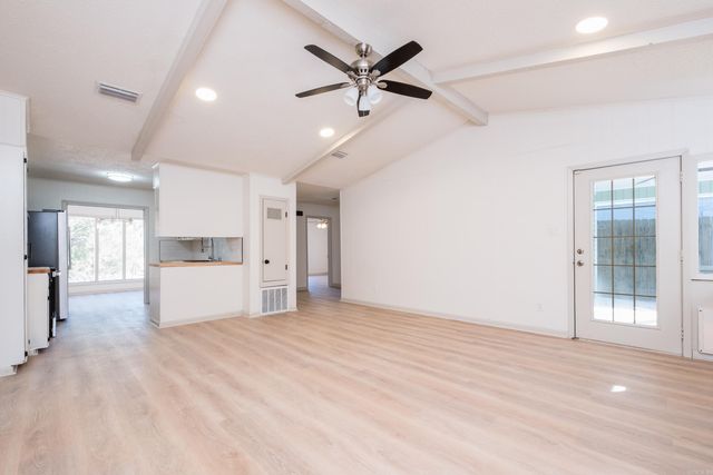 8607 Nancy Place, Little Rock, AR 72204