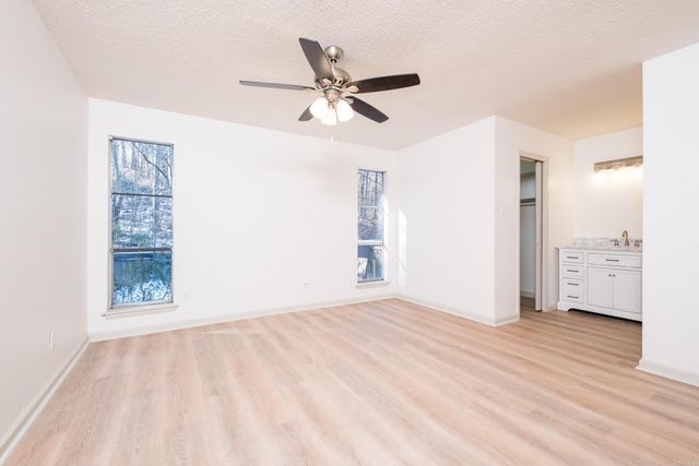 8607 Nancy Place, Little Rock, AR 72204