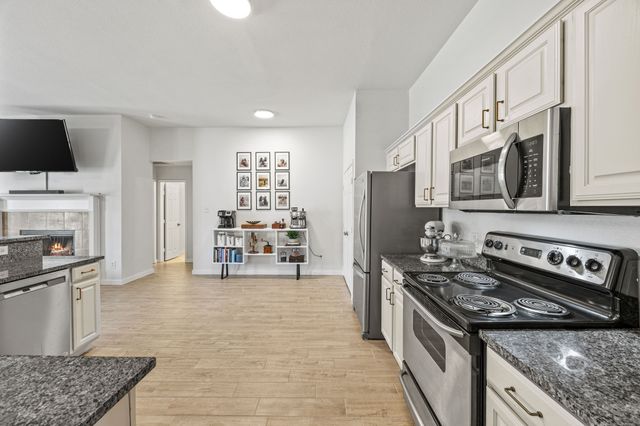 428 Vista Way Drive, Saginaw, TX 76179