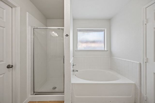 428 Vista Way Drive, Saginaw, TX 76179