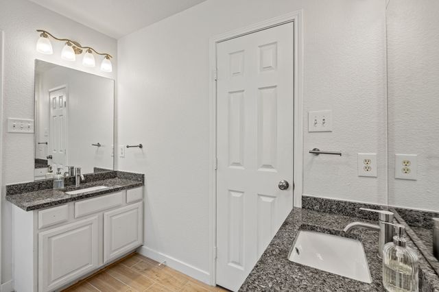 428 Vista Way Drive, Saginaw, TX 76179