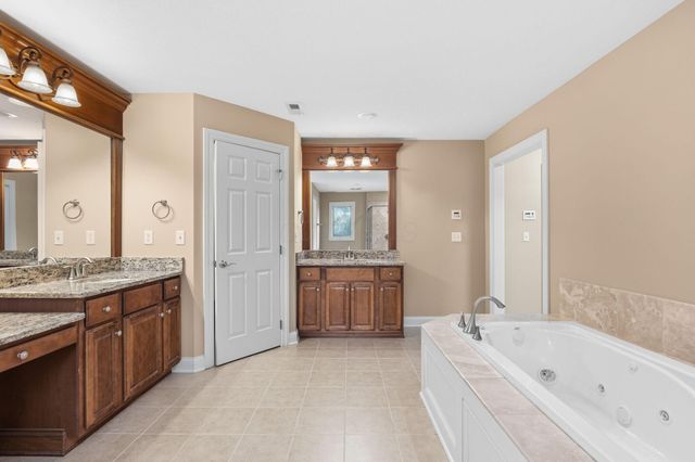 5087 Cornice Court, Galena, OH 43021