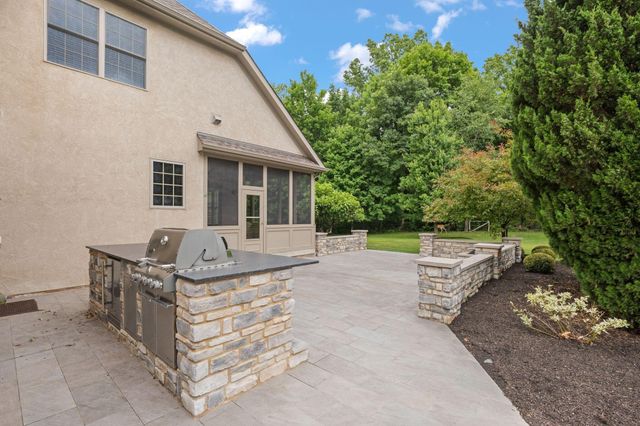 5087 Cornice Court, Galena, OH 43021