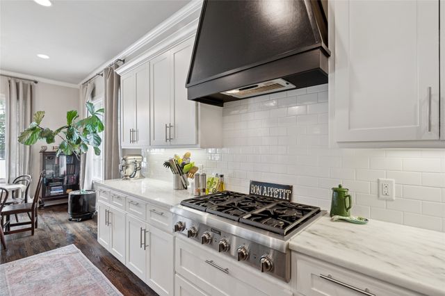 2555 Waits Avenue, Fort Worth, TX 76109