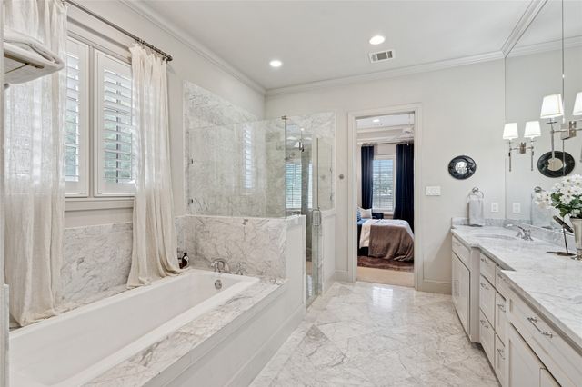 2555 Waits Avenue, Fort Worth, TX 76109