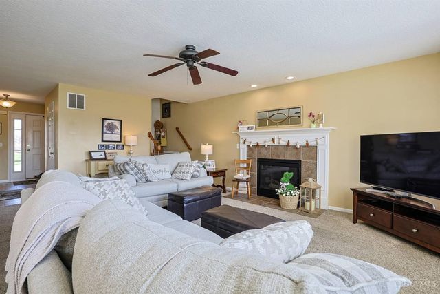 396 Barney Court, Harrison, OH 45030