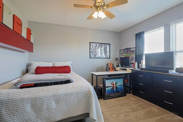 396 Barney Court, Harrison, OH 45030