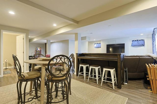 396 Barney Court, Harrison, OH 45030