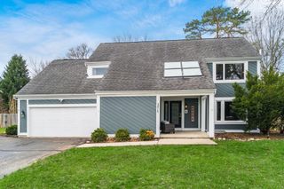 271 Monsarrat Drive, Dublin, OH 43017