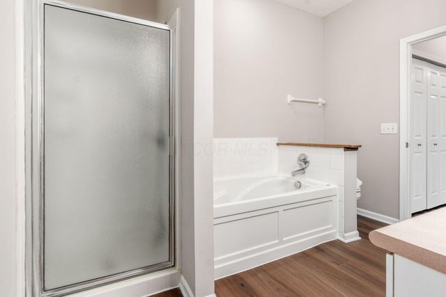 6035 Avatar Drive, 8-6035, New Albany, OH 43054