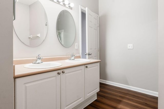 6035 Avatar Drive, 8-6035, New Albany, OH 43054