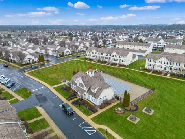 6035 Avatar Drive, 8-6035, New Albany, OH 43054