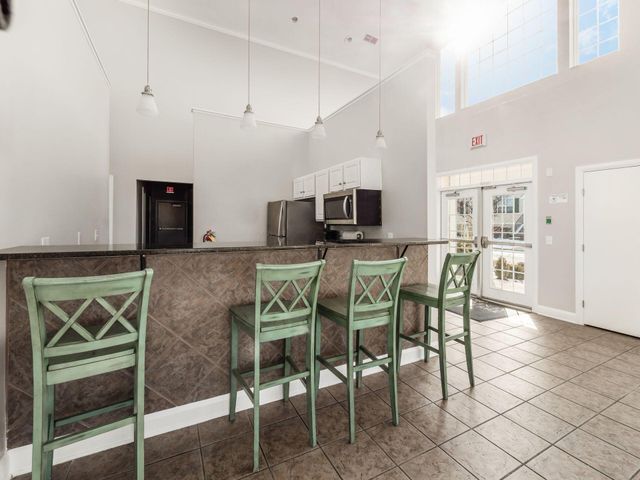 6035 Avatar Drive, 8-6035, New Albany, OH 43054