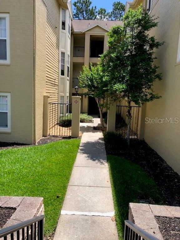 413 SUMMIT RIDGE PLACE 305, Longwood, FL 32779