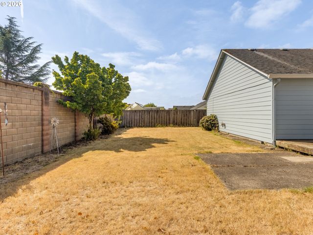9319 Ne 136TH Ave, Vancouver, WA 98682