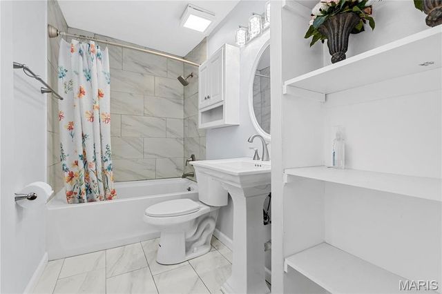 7740 Jerome Avenue, Maplewood, MO 63143