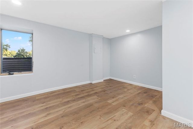 7740 Jerome Avenue, Maplewood, MO 63143