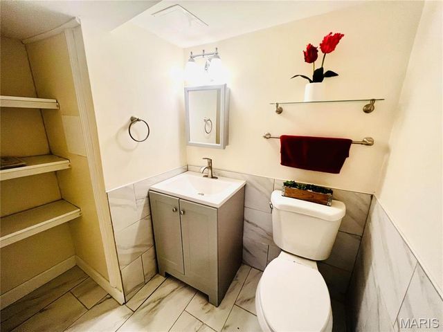 7740 Jerome Avenue, Maplewood, MO 63143