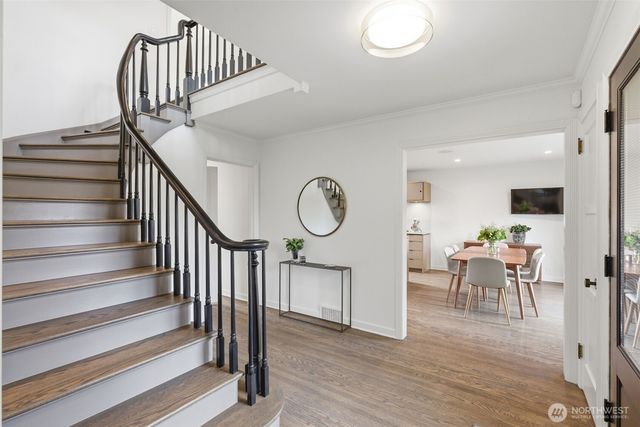 5815 Ann Arbor Avenue NE, Seattle, WA 98105