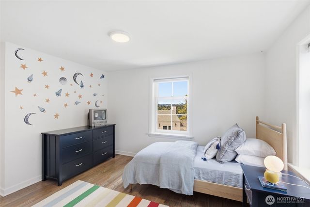 5815 Ann Arbor Avenue NE, Seattle, WA 98105
