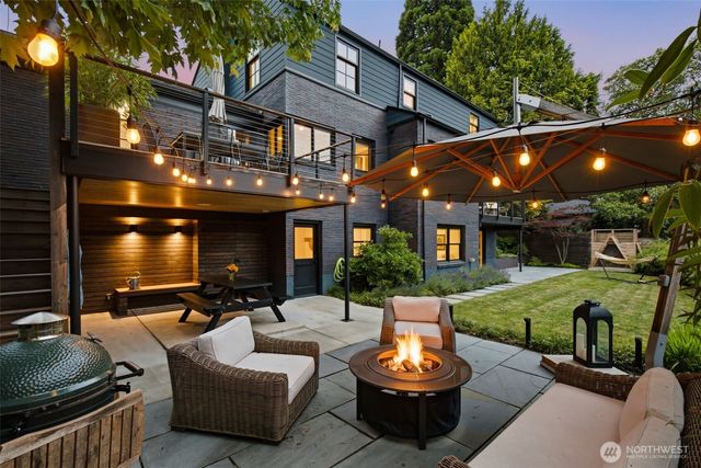 5815 Ann Arbor Avenue NE, Seattle, WA 98105