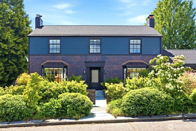 5815 Ann Arbor Avenue NE, Seattle, WA 98105
