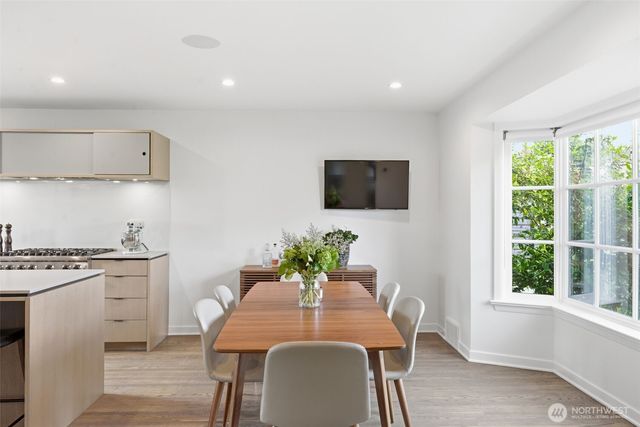 5815 Ann Arbor Avenue NE, Seattle, WA 98105