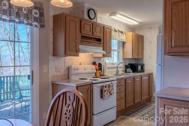 508 Griffin Mountain Road, Franklin, NC 28734