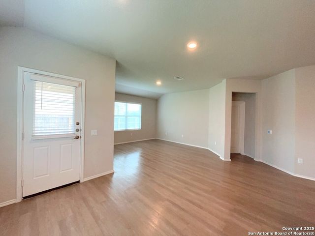 718 ALBATROSS WAY, San Antonio, TX 78221