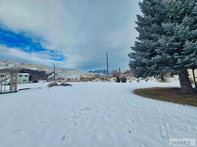 218 Whitetail Drive, Salmon, ID 83467