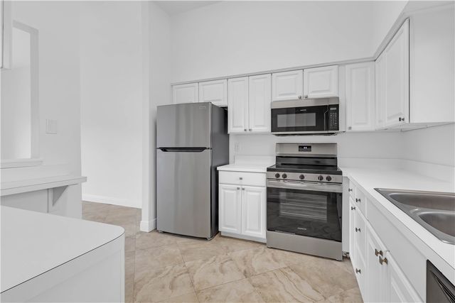 5065 Harmony Circle 203, Vero Beach, FL 32967