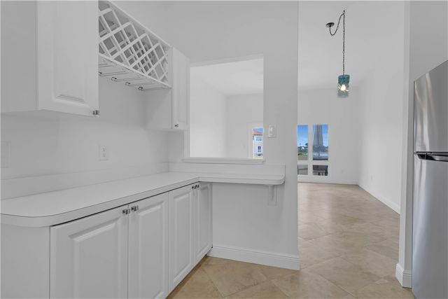 5065 Harmony Circle 203, Vero Beach, FL 32967