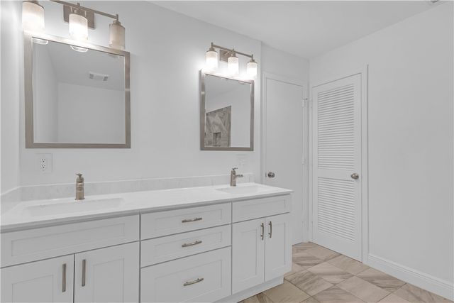 5065 Harmony Circle 203, Vero Beach, FL 32967