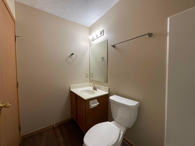 7523 Canal Highlands Boulevard, Canal Winchester, OH 43110