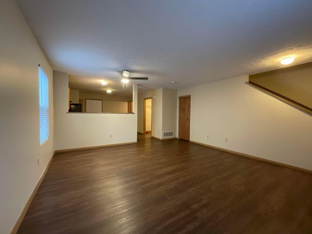 7523 Canal Highlands Boulevard, Canal Winchester, OH 43110