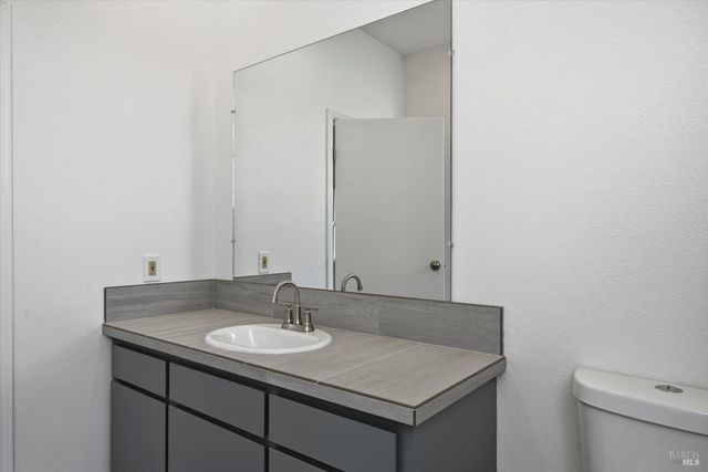 9035 Salinan Way, Kelseyville, CA 95451