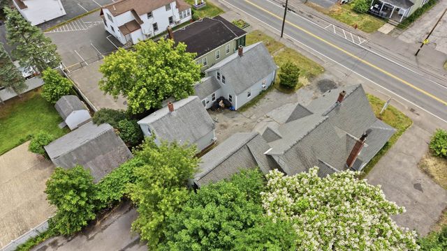 10 Birch Street, Derry, NH 03038