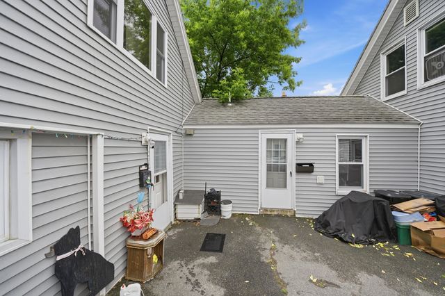 10 Birch Street, Derry, NH 03038
